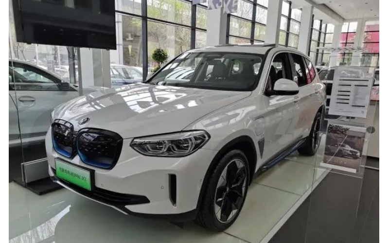 直面挑戰(zhàn)，新能源汽車向科技創(chuàng)新要答案